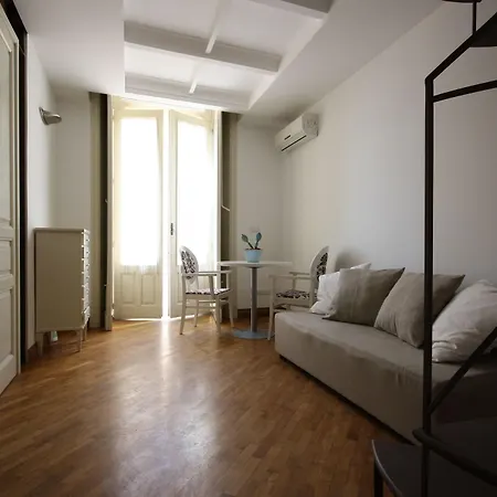 Ferrini - 150 Apartamento *