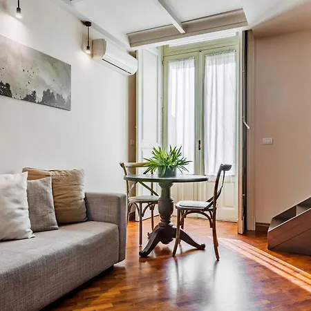 Ferrini - 150 Apartamento