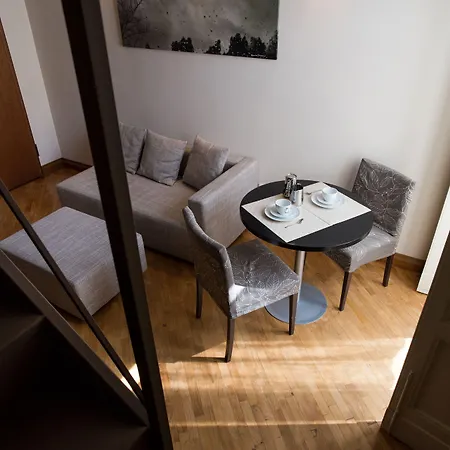 Appartamento Ferrini - 150 *