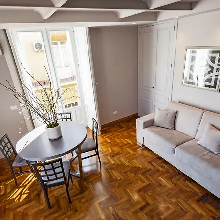 Ferrini - 150 Appartamento *